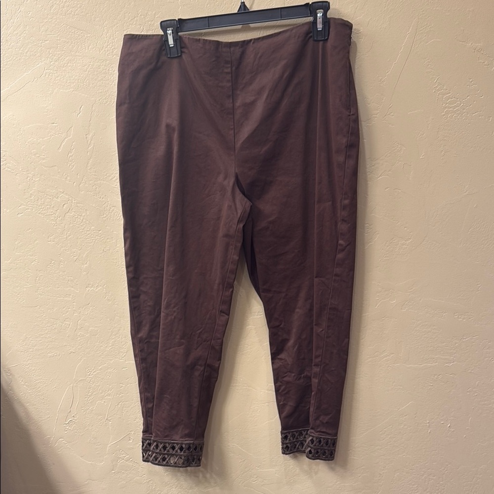 Brown Cropped Pants with Detailed Hem